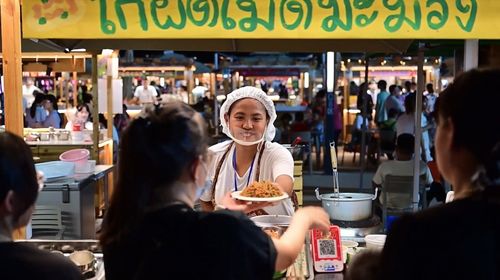 夜市中做什么最好卖赚钱